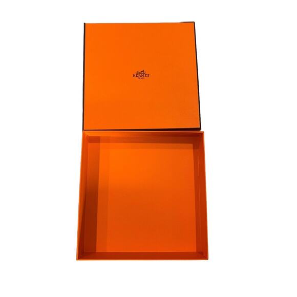 Authentic Hermes Empty Box 7” X 7” X 1.5” with Dust Bags Bundle Of 4 - Picture 4 of 5